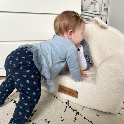 Personalisierter Kindersessel aus Schaumstoff - hellbeiger Teddybär